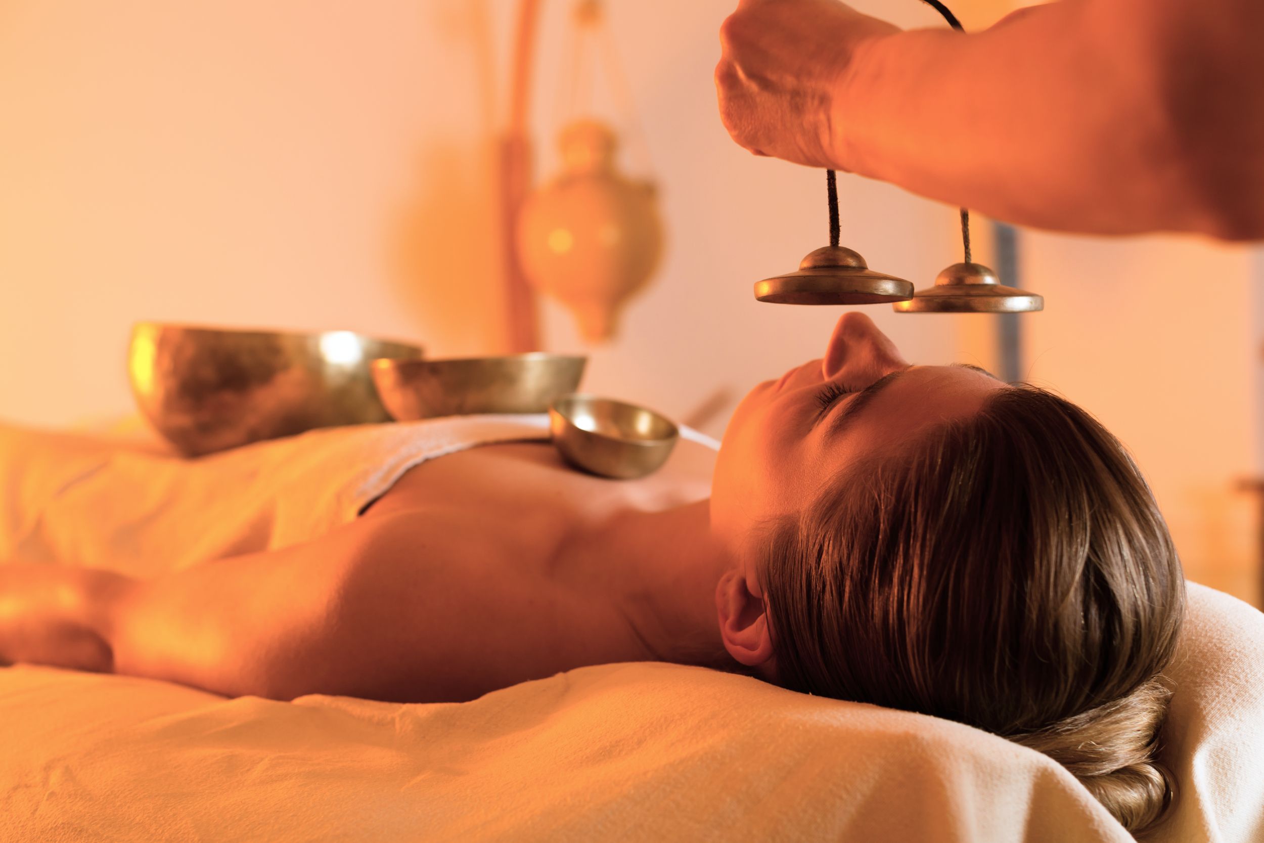 MasajeAyurvedico_StudioYogaPilatesCircuito3.0_YogaalAmanecer_Valencia copia